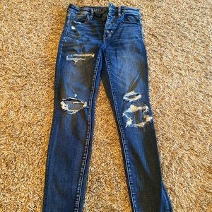 Highwaisted AE si.6 jeans